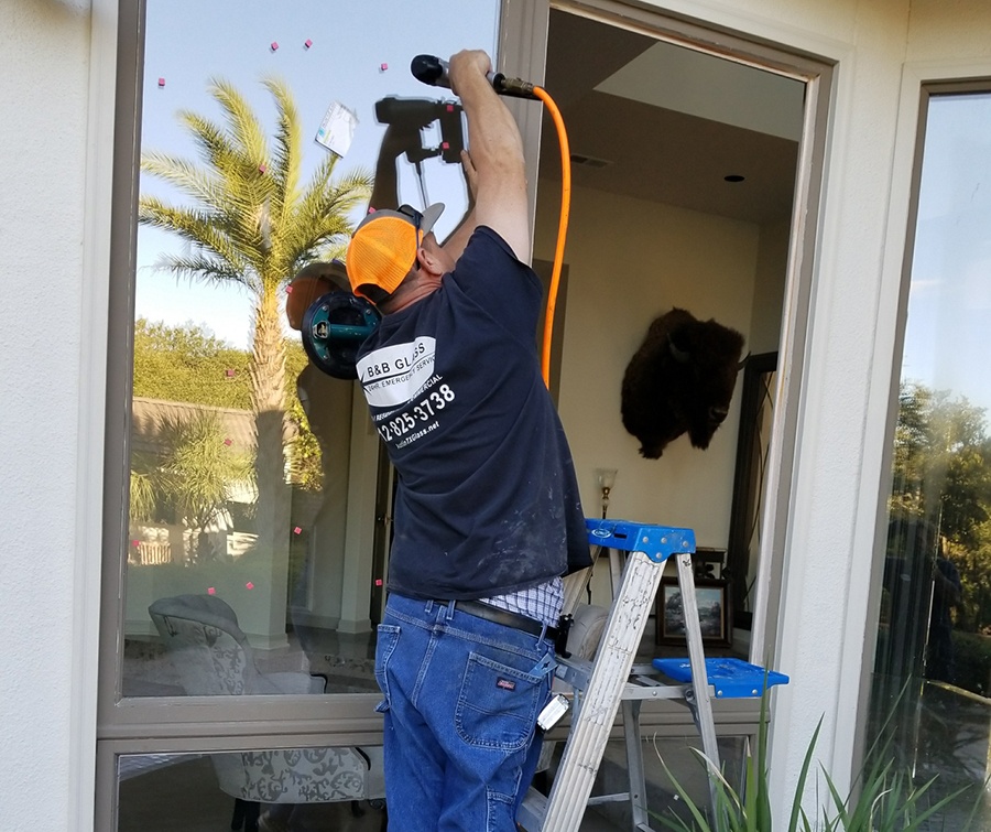 DOOR AND WINDOW GLASS REPAIR